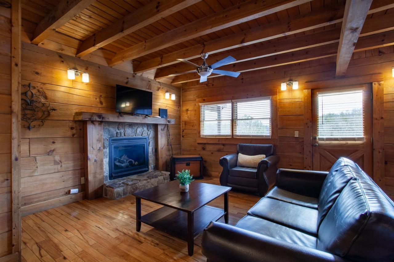 Home Sweet Hideaway Retreat Near ピジョンフォージ エクステリア 写真