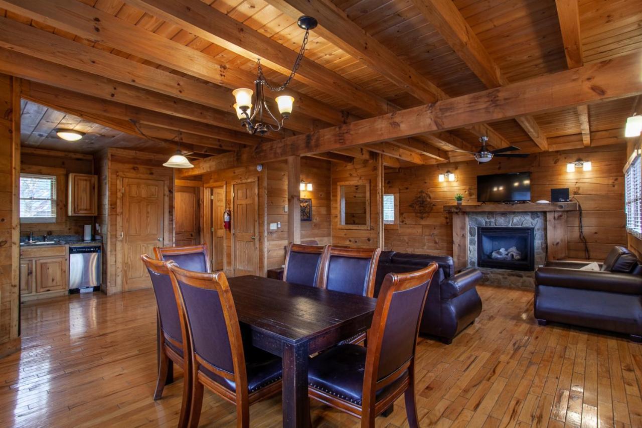 Home Sweet Hideaway Retreat Near ピジョンフォージ エクステリア 写真